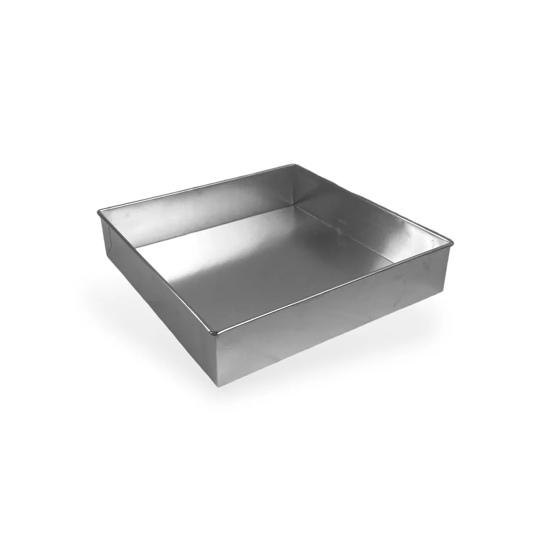 forma-quadrada-de-bolo-baixa-30cm