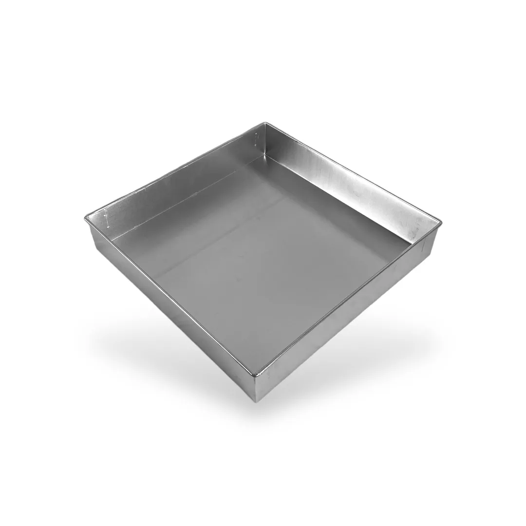 forma-quadrada-de-bolo-baixa-aluminio-35cm