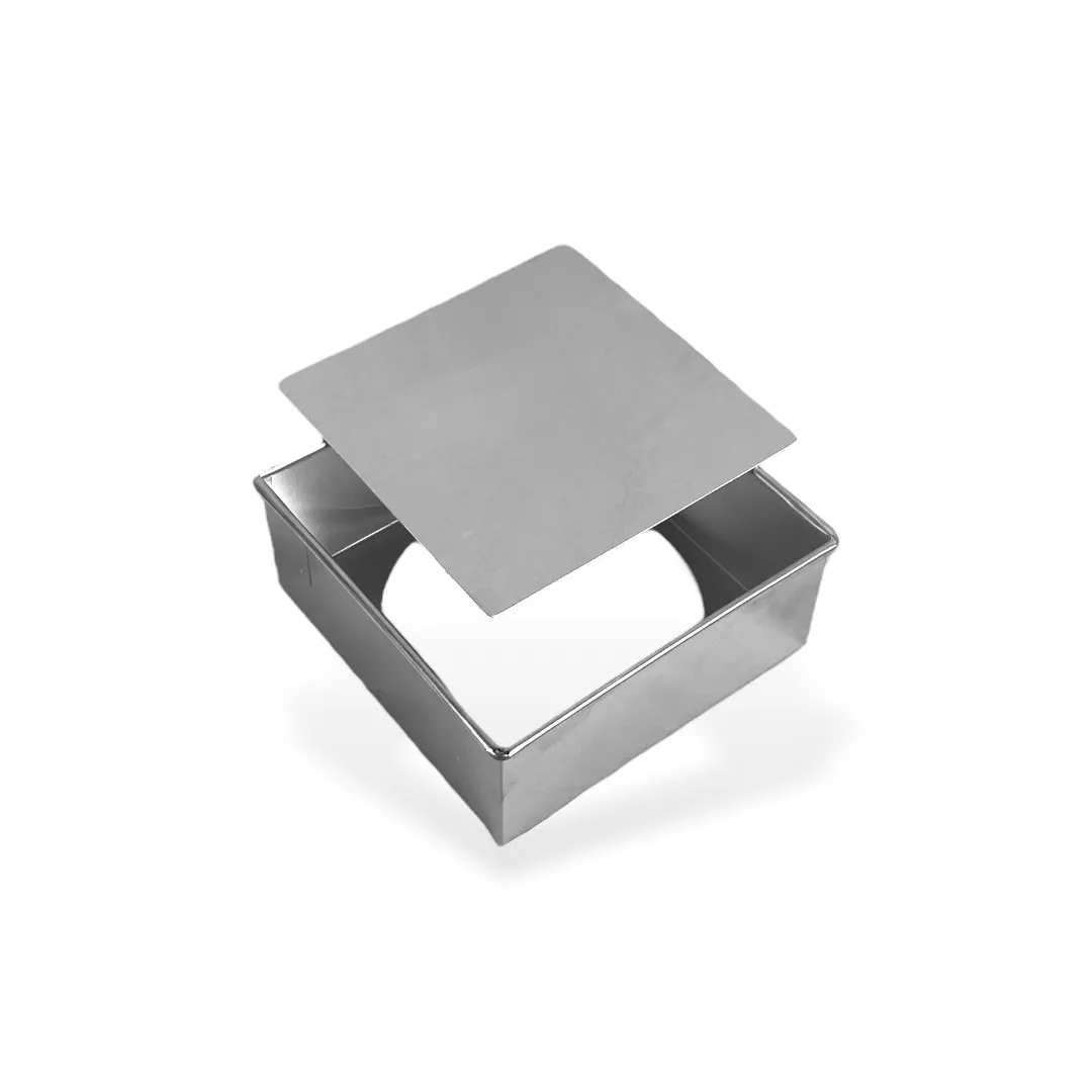 forma-quadrada-de-bolo-baixa-fundo-falso-aluminio-15cm